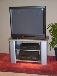 4D Concepts Home Entertainment Cart/Silver PVC Laminate